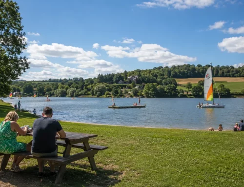 Base de loisirs du lac de Caniel : préparer sa journée sans rien oublier